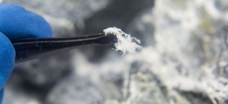 Asbestos fibres